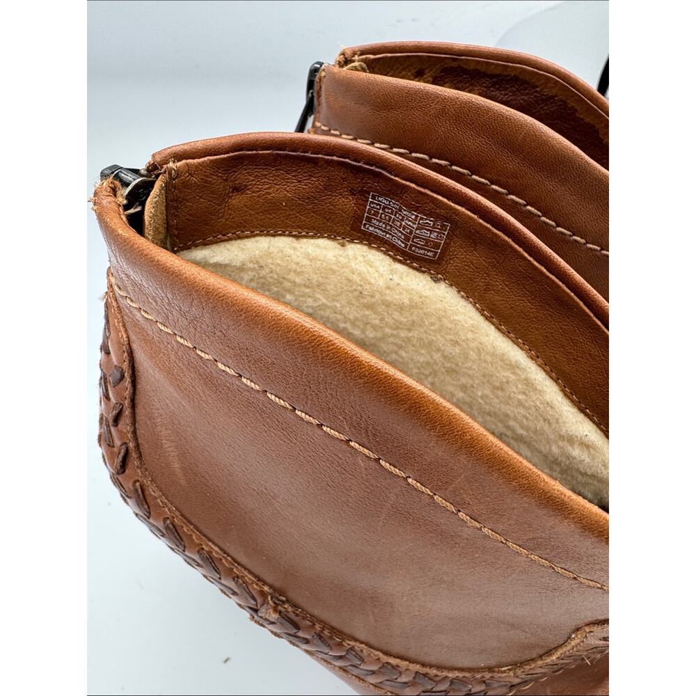 Ugg Booties - Women's 7 - Picture 2 of 5